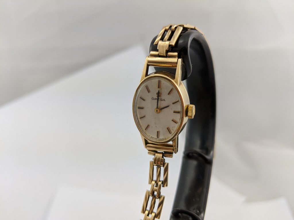 Omega Ladies 9ct gold cal.481 Watch Servicing and Repair Armstrong